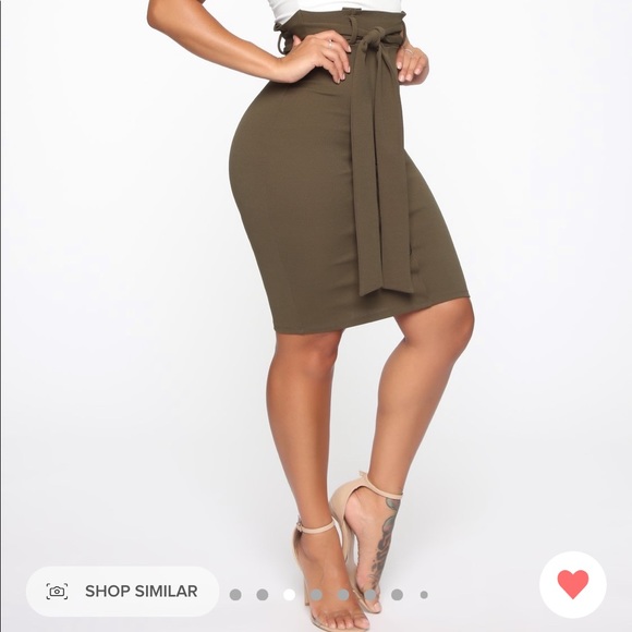 Favorite Memory MIDI Dress - Picture 3 of 10